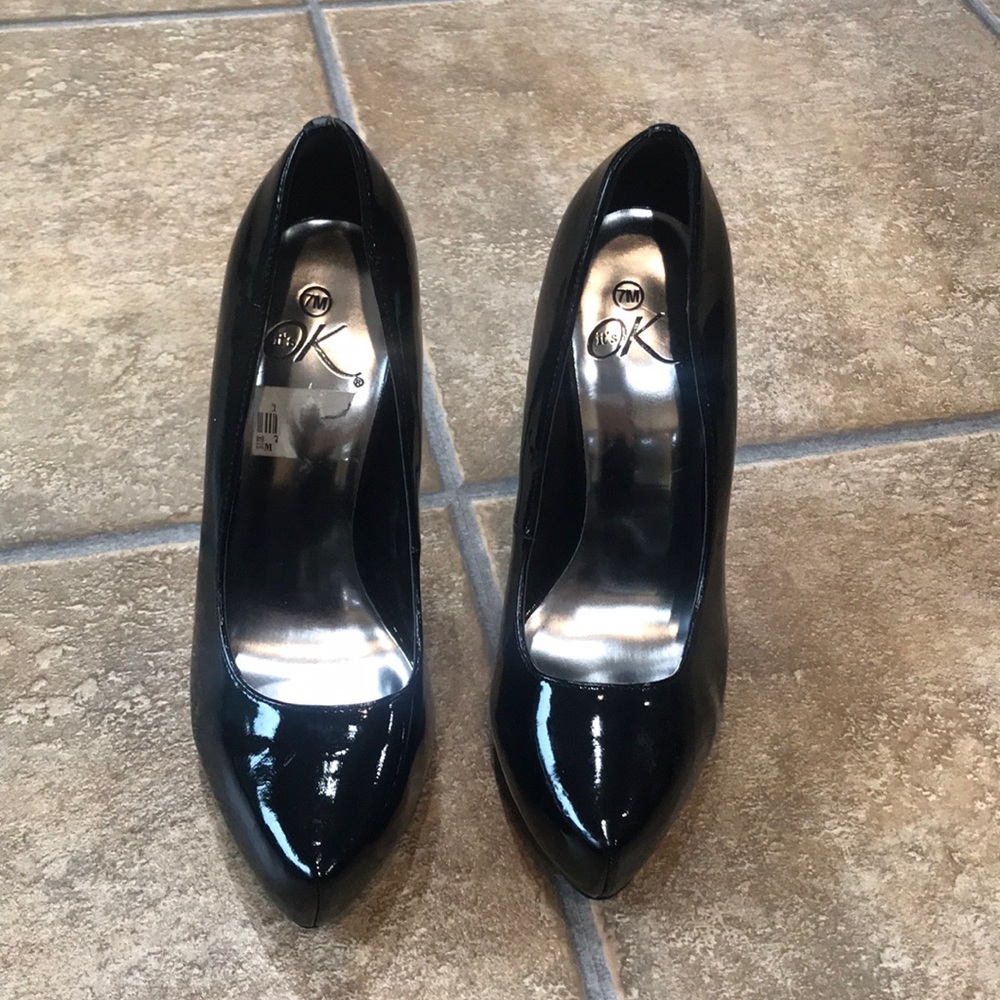 Black shiny high heels